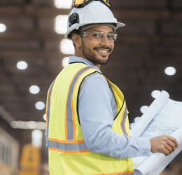 trabalhador sorridente